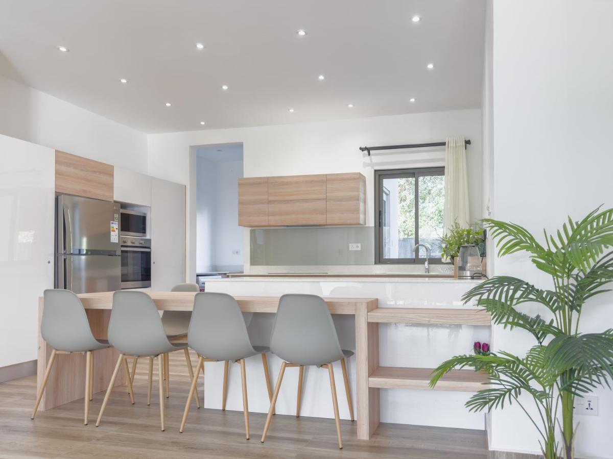 Residence Coastal View - Privilege Appartement In The Heart Of Grand-Baie Exterior foto